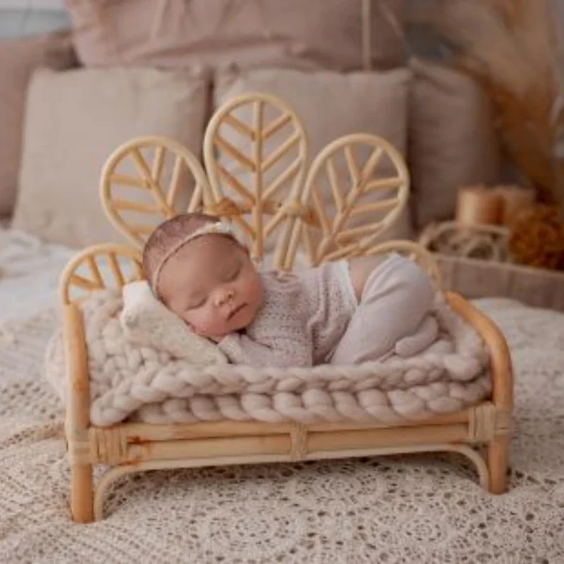 Vietnam-Sourced Rattan Bench - - огляд і ціна Photography Vietnam