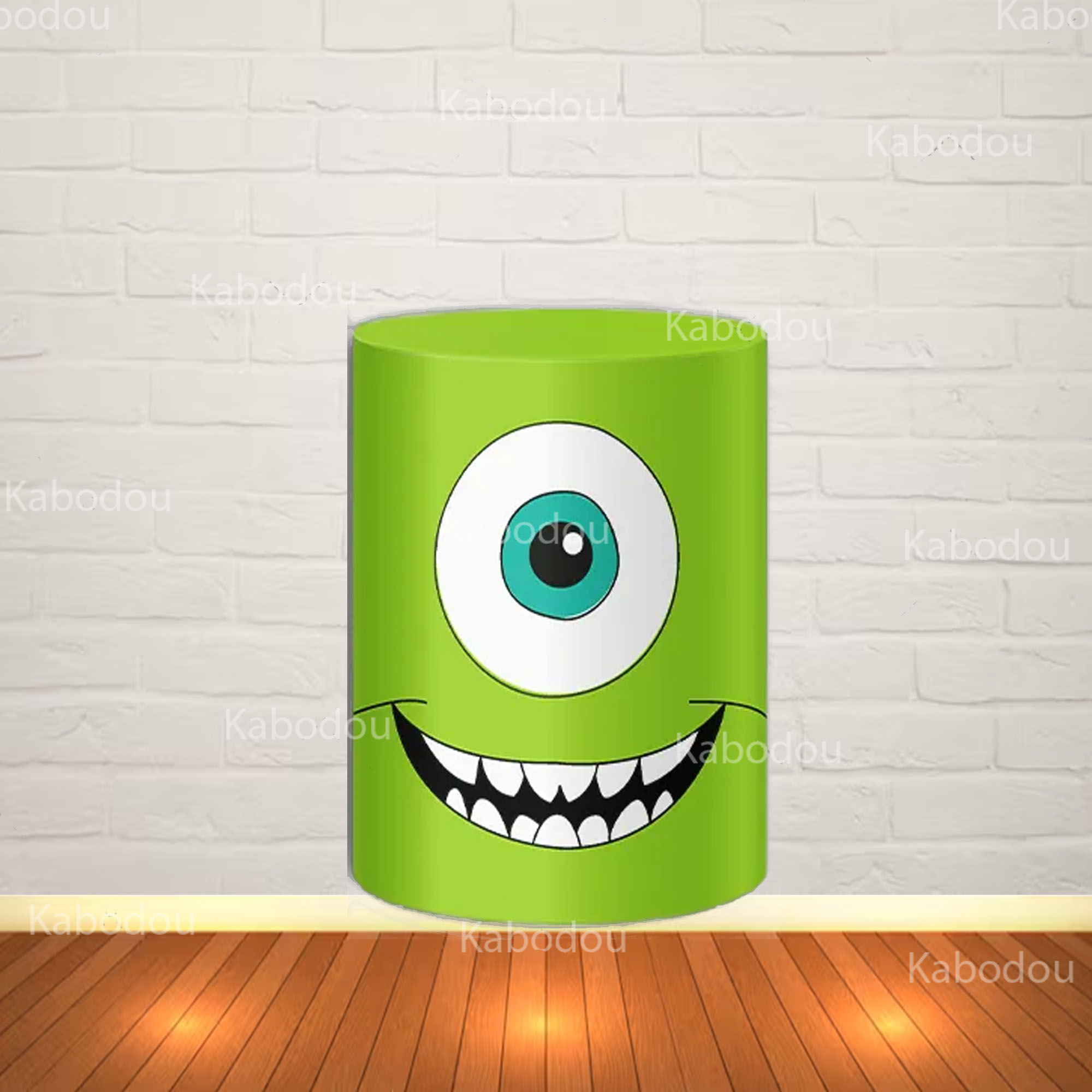 The Monster University Round B - огляд і ціна Photography University