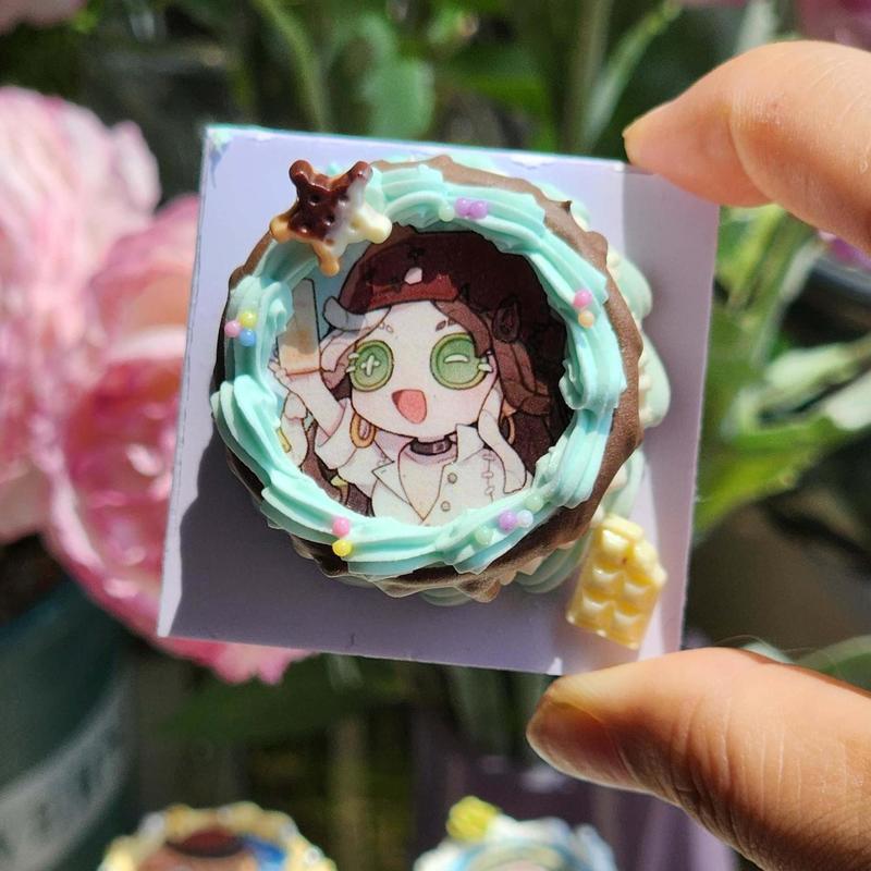 Identity V Character Clay Cake - огляд і ціна Photography Game